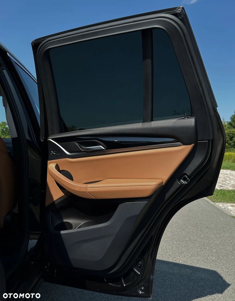 BMW X3 xDrive30e Business Edition sport - 37