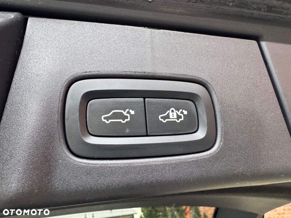 Volvo V90 Cross Country D5 SCR AWD Pro - 10