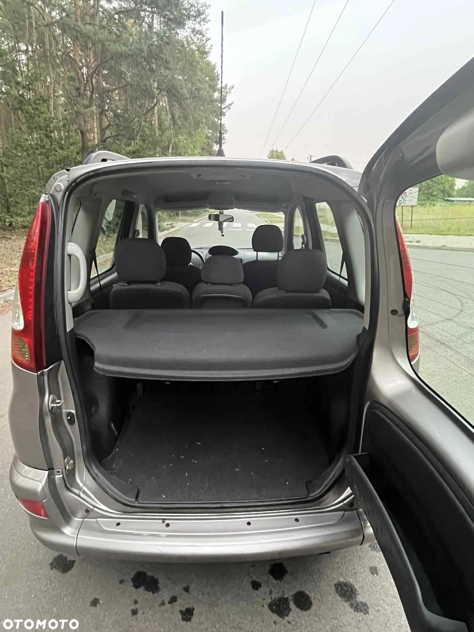 Toyota Yaris - 5