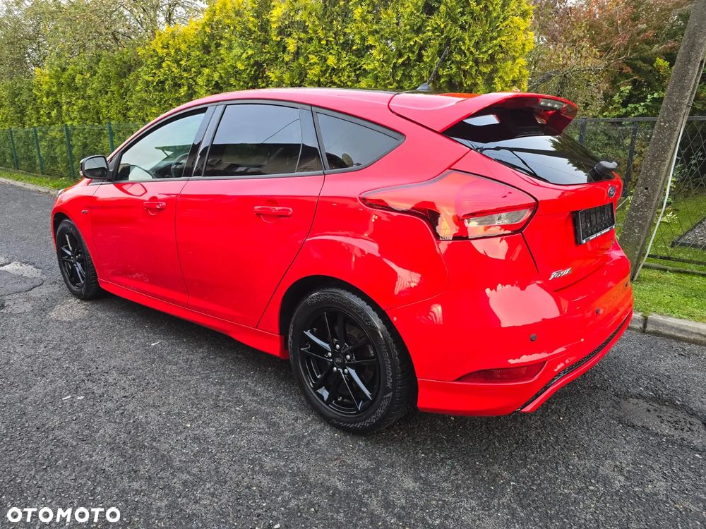 Ford Focus 1.0 EcoBoost STart-Stopp-System ST-LINE X - 8