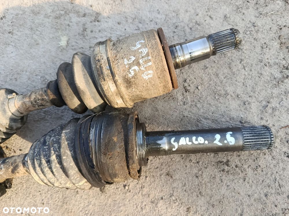 Półoś półosie prawa lewa przód Galloper 2.5 - 3