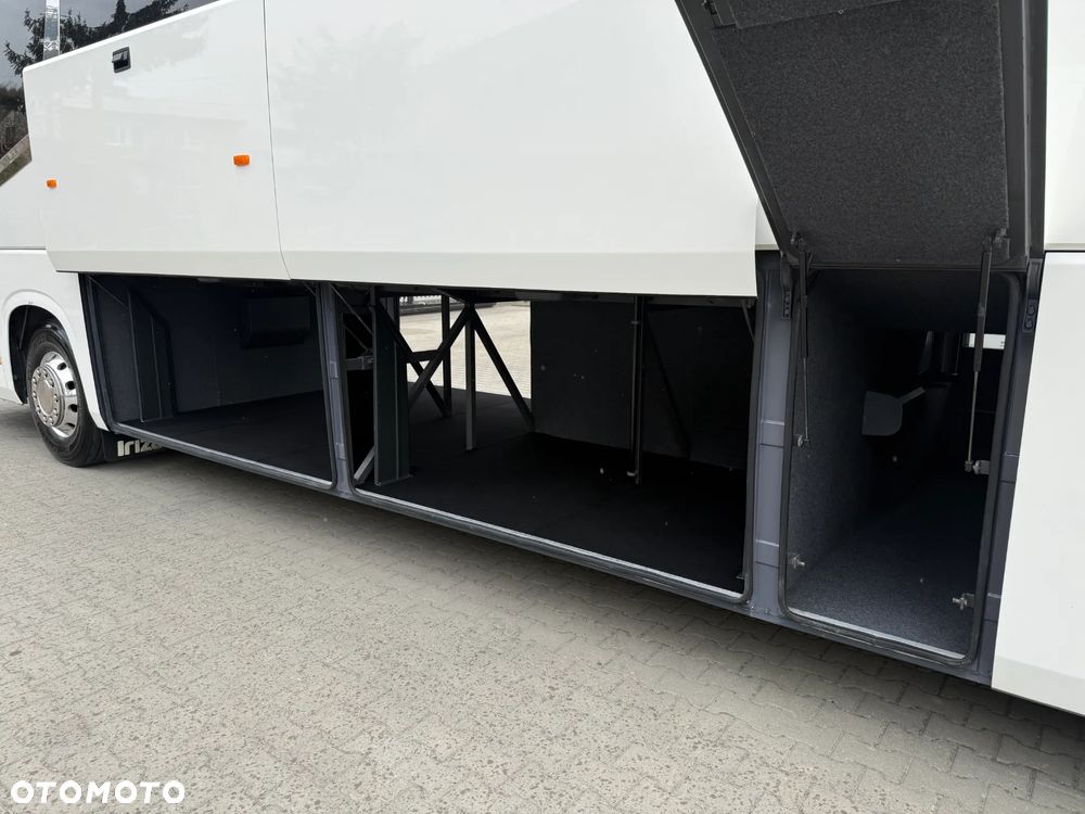 Scania Irizar I6s - 16