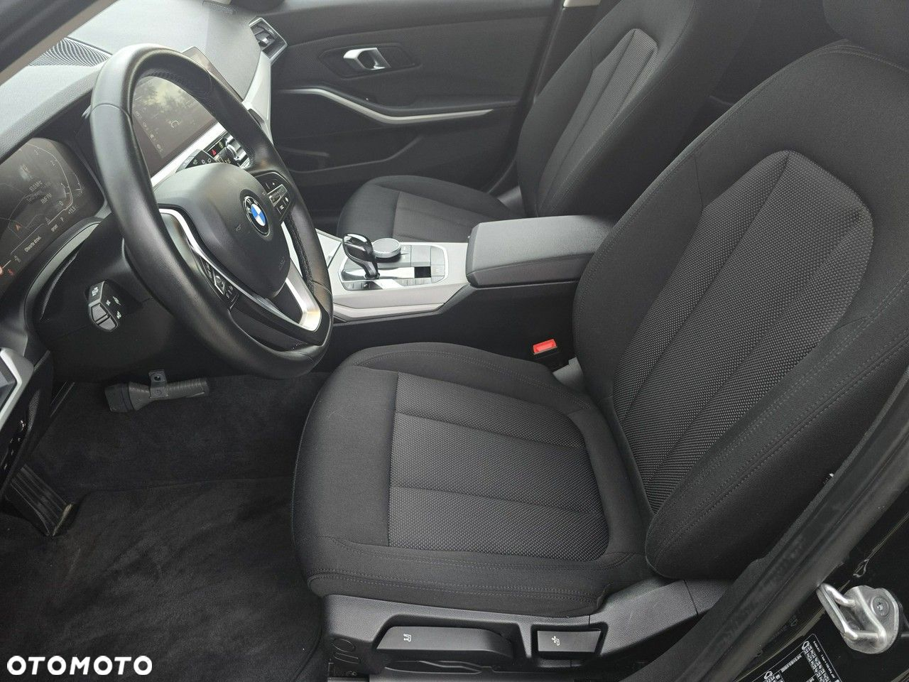 BMW Seria 3 318d Luxury Line - 20