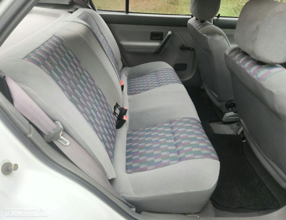 Renault 19 1.4 RN Europa - 10