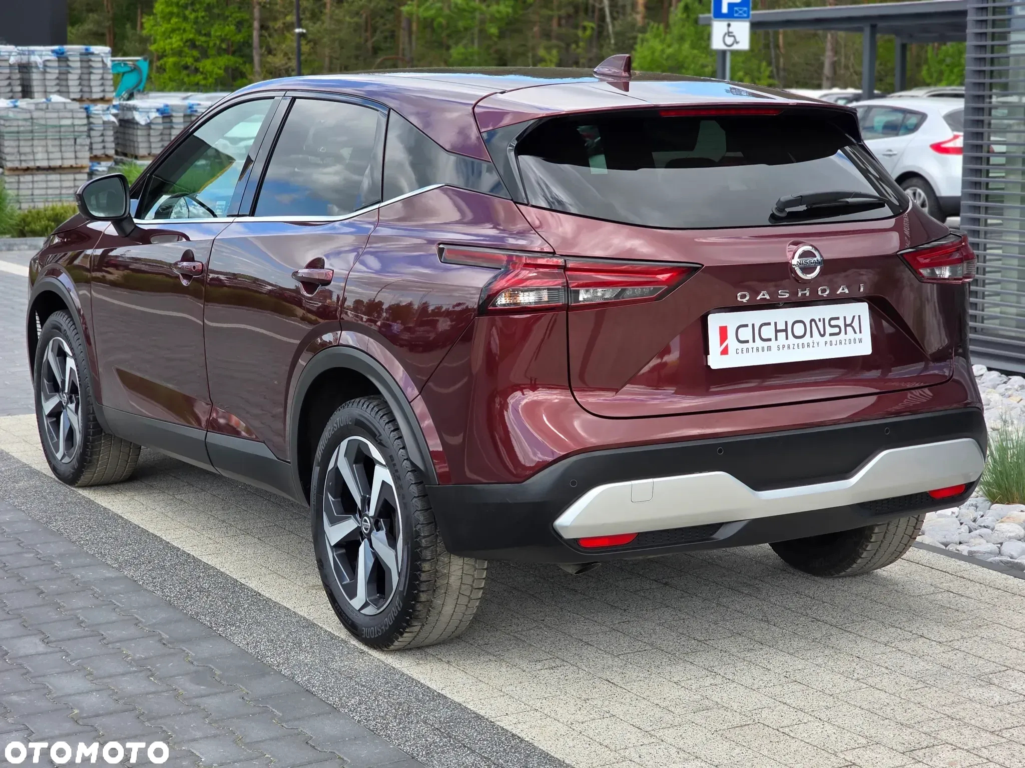 Nissan Qashqai 1.3 DIG-T mHEV N-Connecta Xtronic - 6
