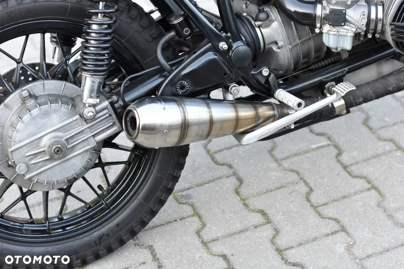 BMW R - 12