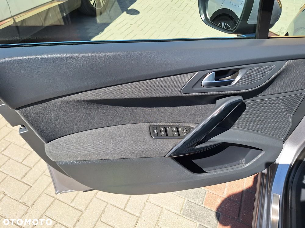 Peugeot 508 2.0 BlueHDi Allure S&S - 17
