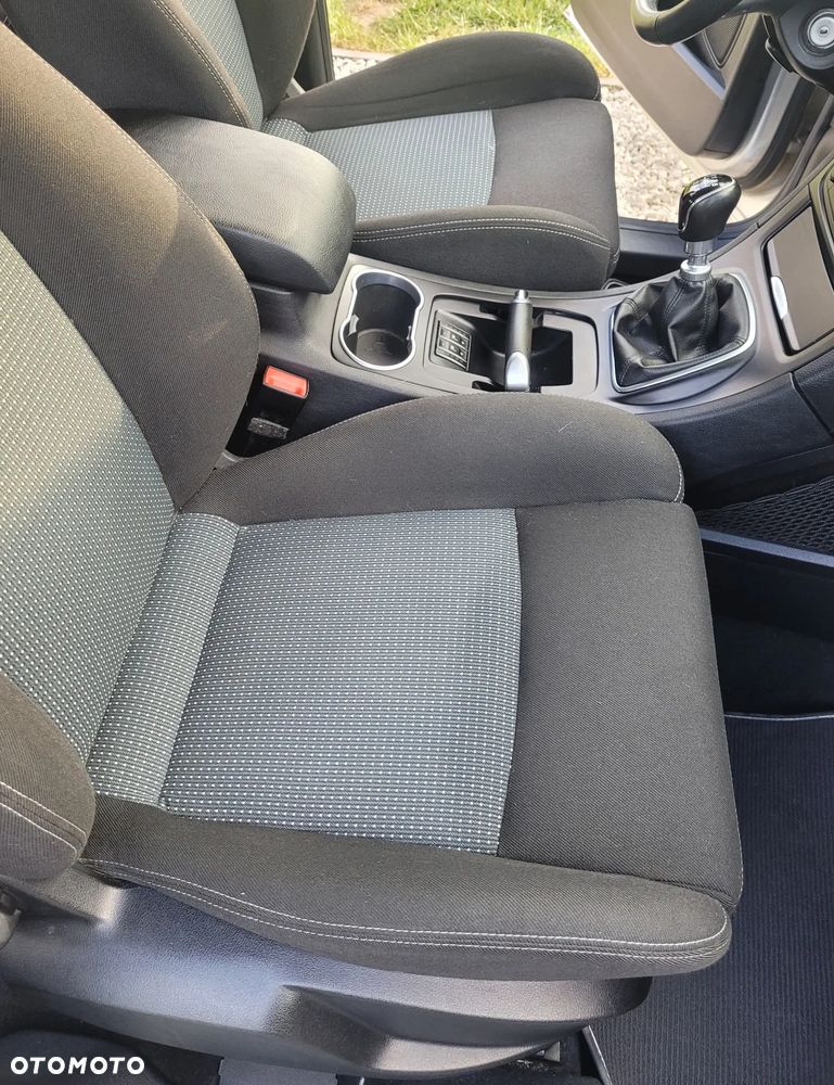 Ford S-Max 2.0 TDCi DPF Trend - 13