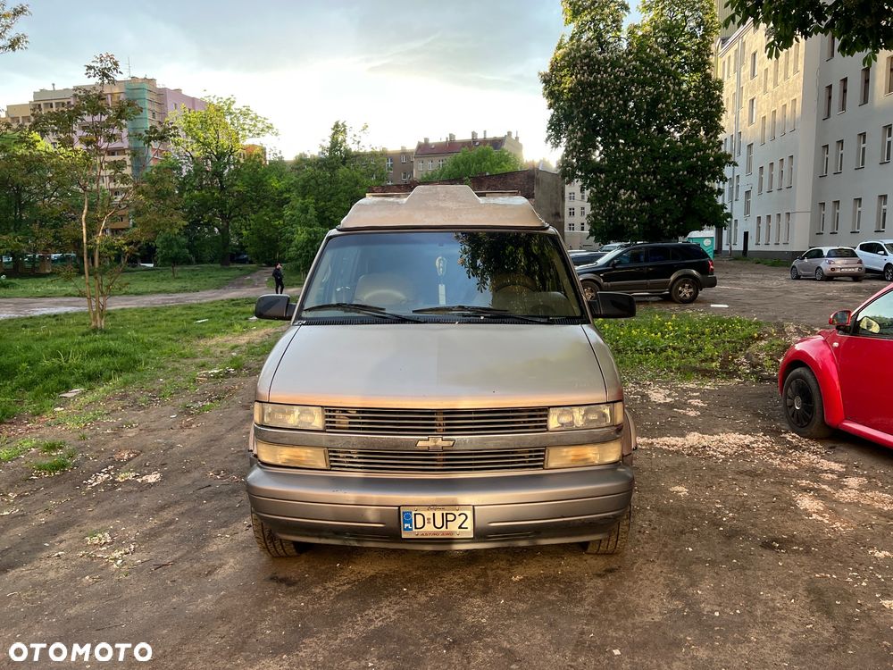 Chevrolet Astro 4.3i V6 - 3