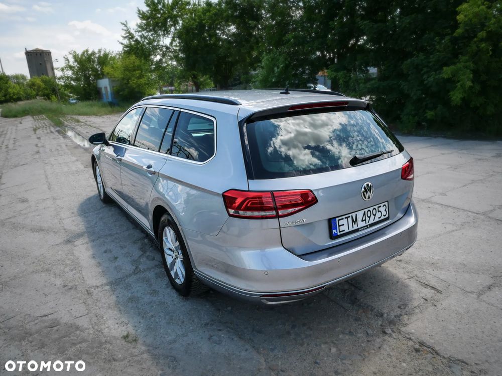 Volkswagen Passat 2.0 TDI SCR DSG Highline - 11