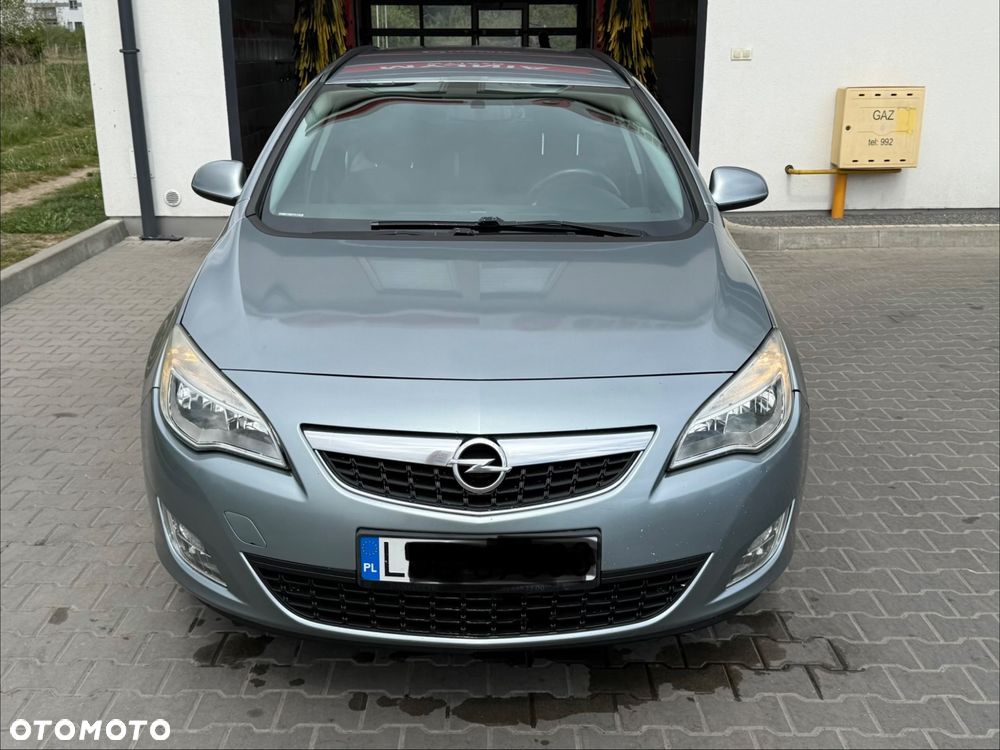 Opel Astra 2.0 CDTI Automatik Exklusiv - 1