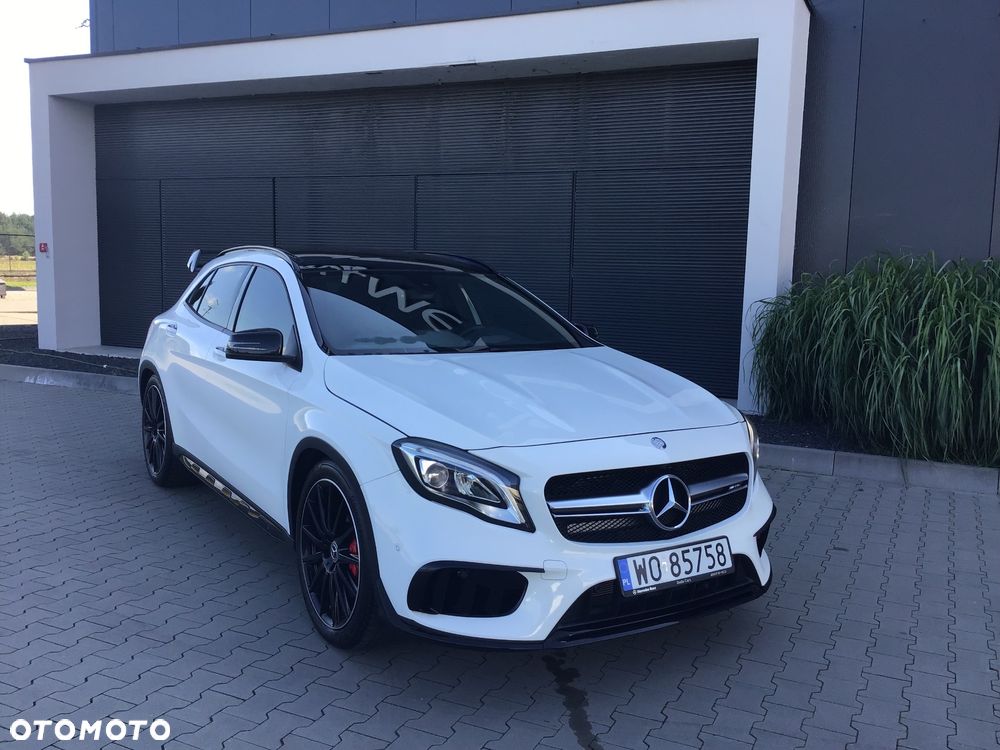 Mercedes-Benz GLA AMG 45 4Matic AMG Speedshift 7G-DCT AMG Night Edition - 6