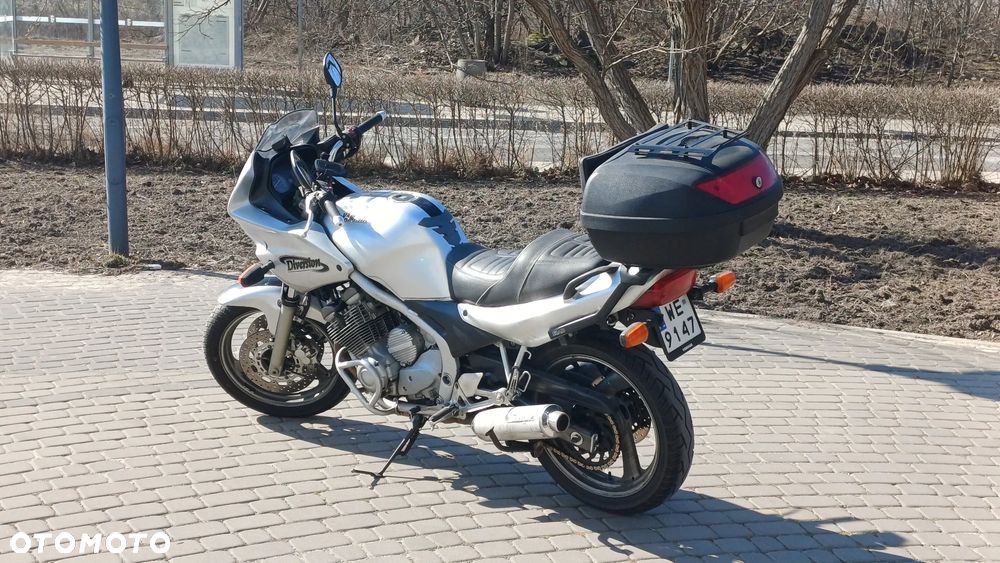 Yamaha XJ - 22