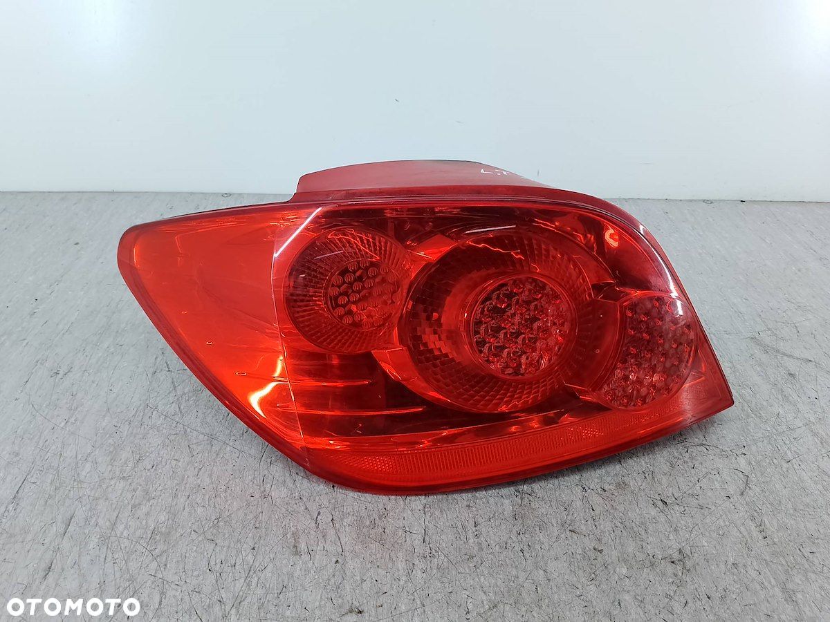 LAMPA TYLNA LEWA PEUGEOT 307 FL 9655767680 HATCHBACK - 1