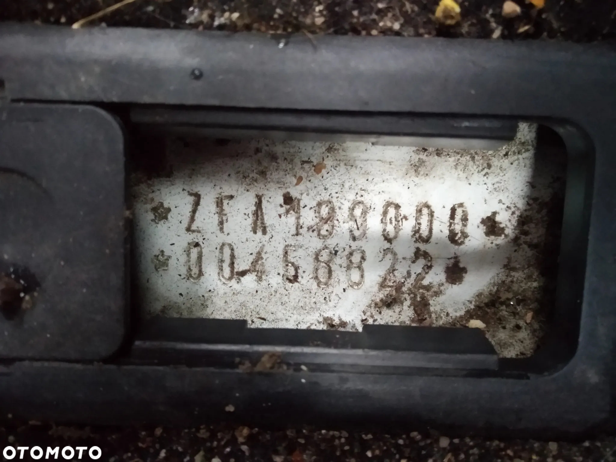 FIAT GRANDE PUNTO 05-09 1.3 MULTIJET - KLAPKA WLEWU PALIWA 249 - 25