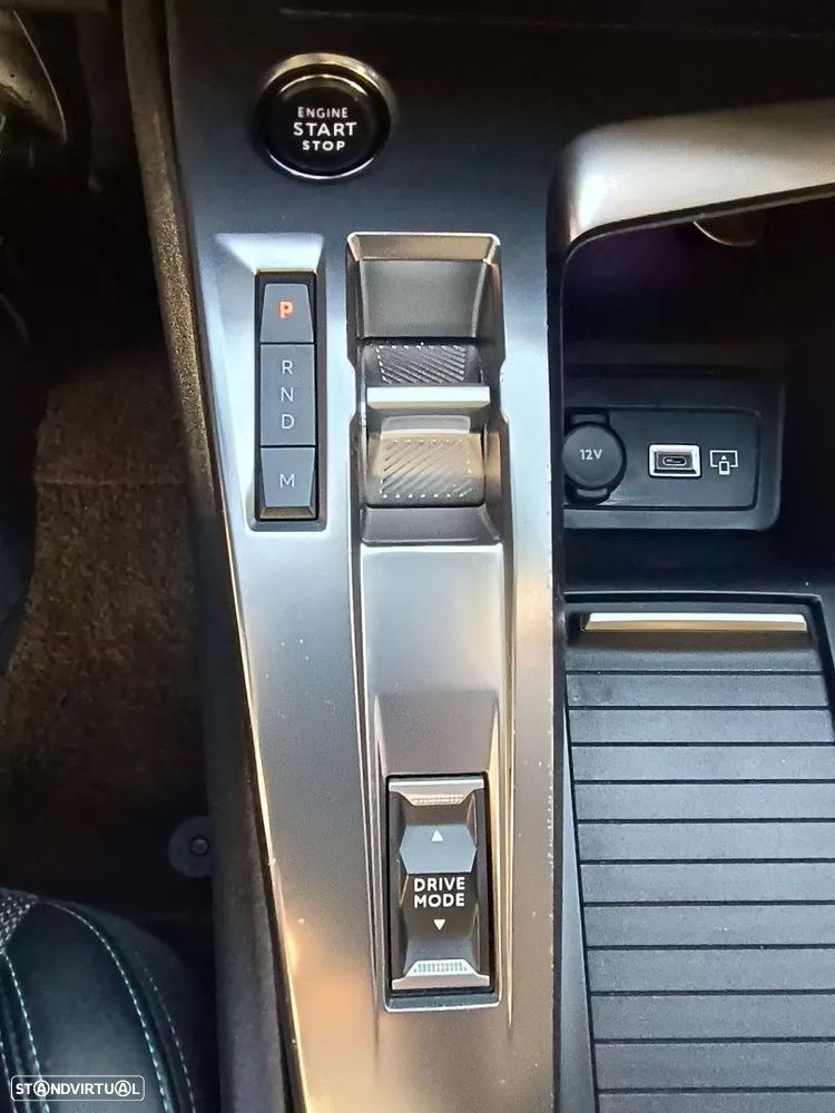 Peugeot 308 SW 1.2 PureTech Allure Pack EAT8 - 22