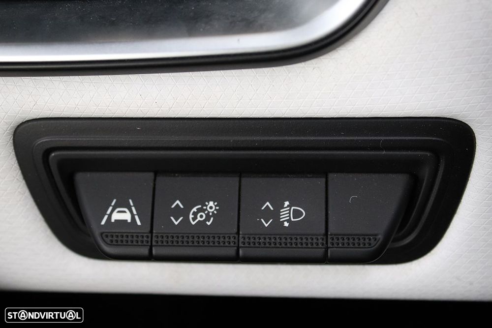 Renault Clio 1.0 TCe Evolution - 20