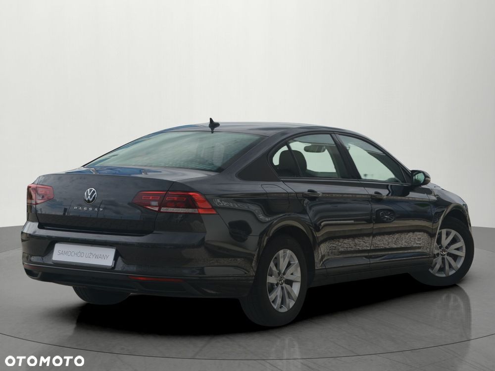 Volkswagen Passat 1.5 TSI EVO Essence DSG - 3