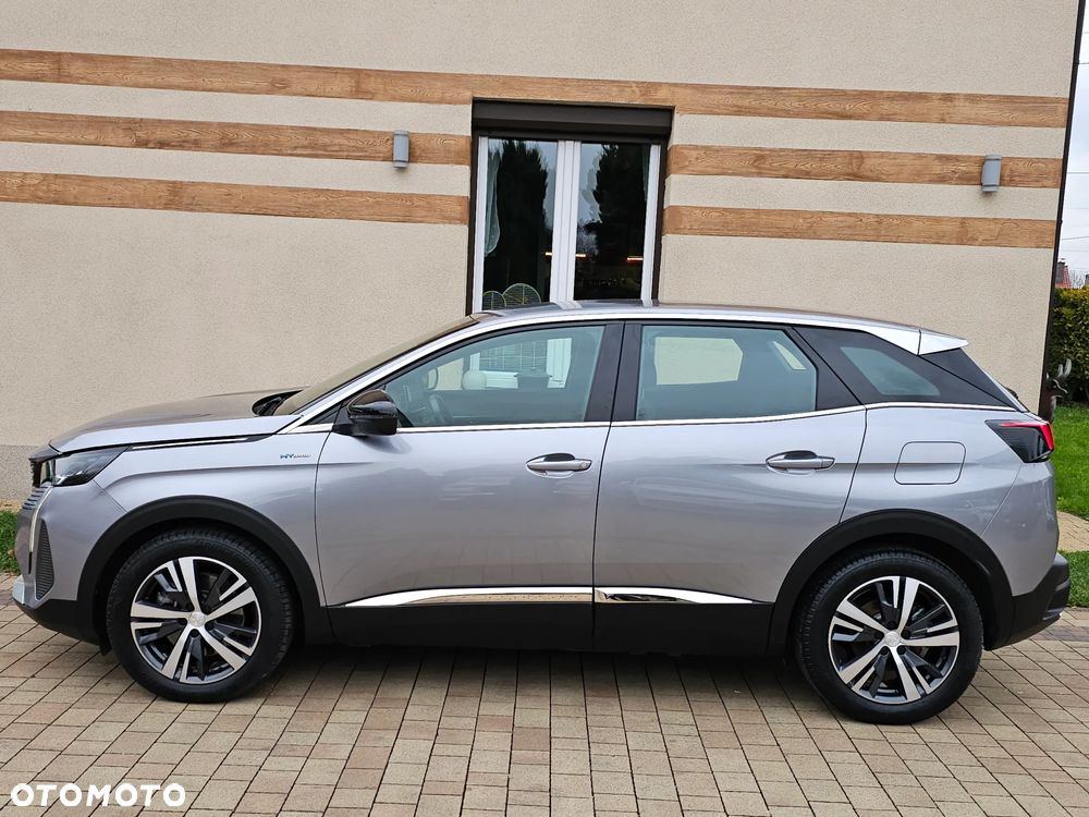 Peugeot 3008 1.6 PureTech HYbrid Allure S&S EAT8 - 12