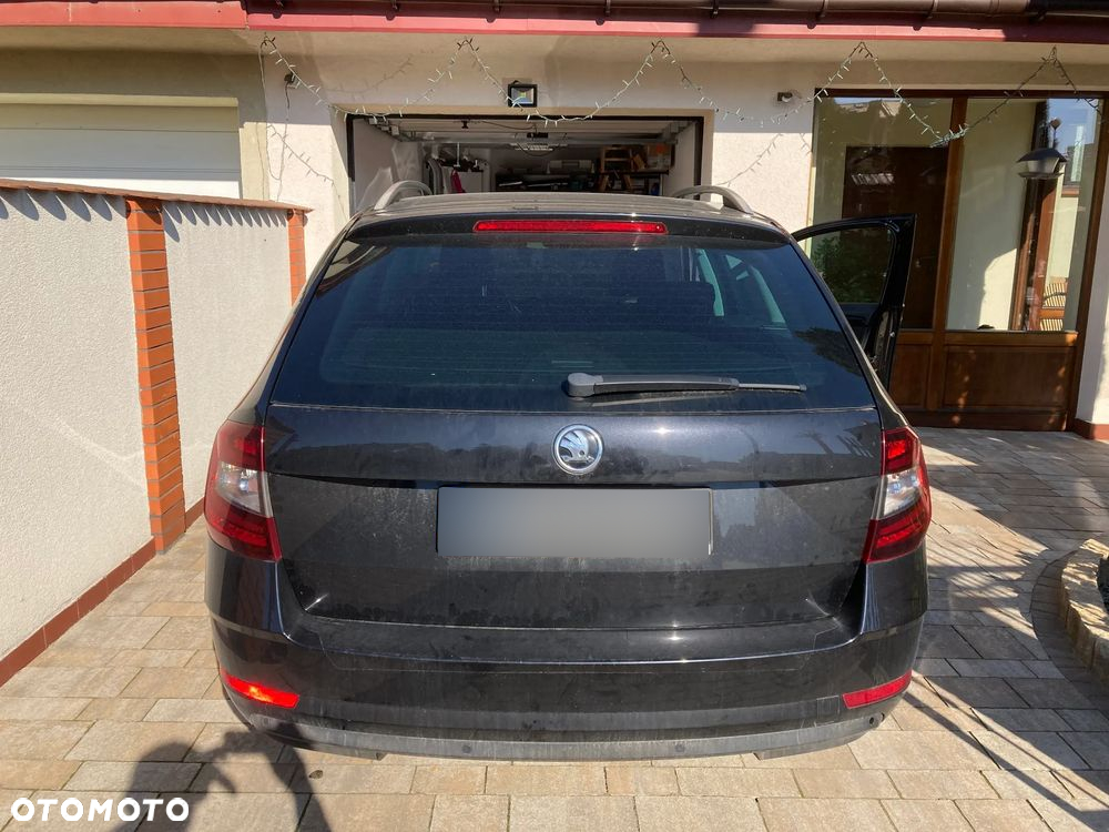 Skoda Octavia 1.4 TSI Ambition - 4
