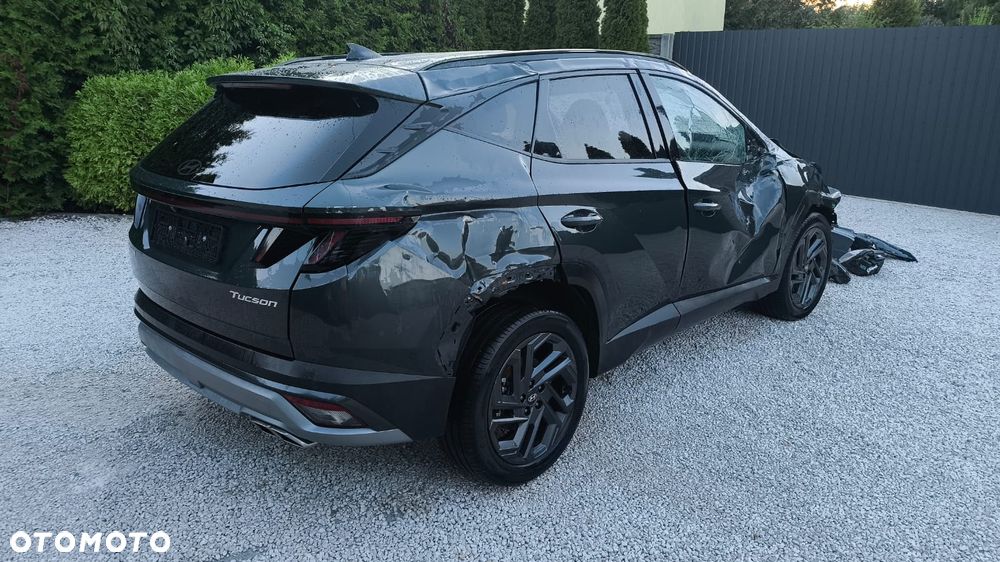 Hyundai Tucson - 1