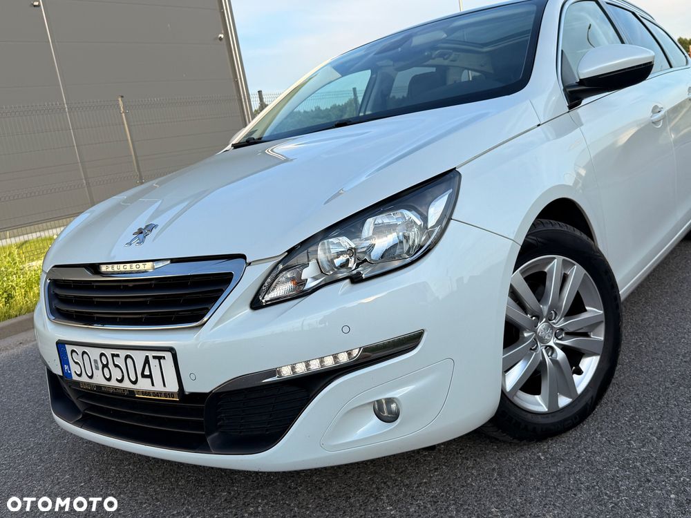Peugeot 308 1.6 BlueHDi Allure S&S - 4