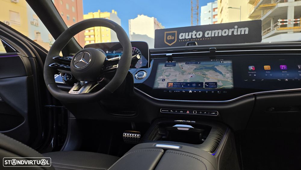 Mercedes-Benz E 53 AMG Hybrid 4Matic+ - 33
