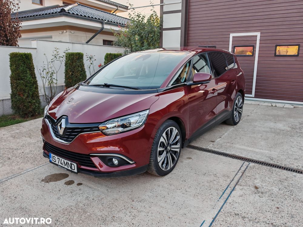 Renault Grand Scenic - 1