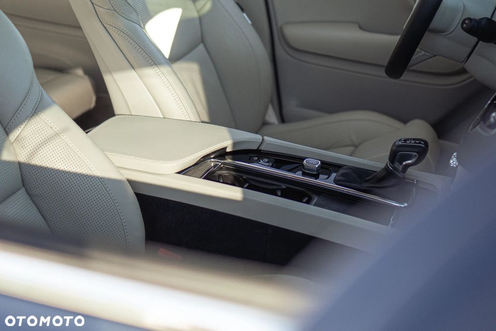 Volvo XC 90 T6 AWD Inscription - 20