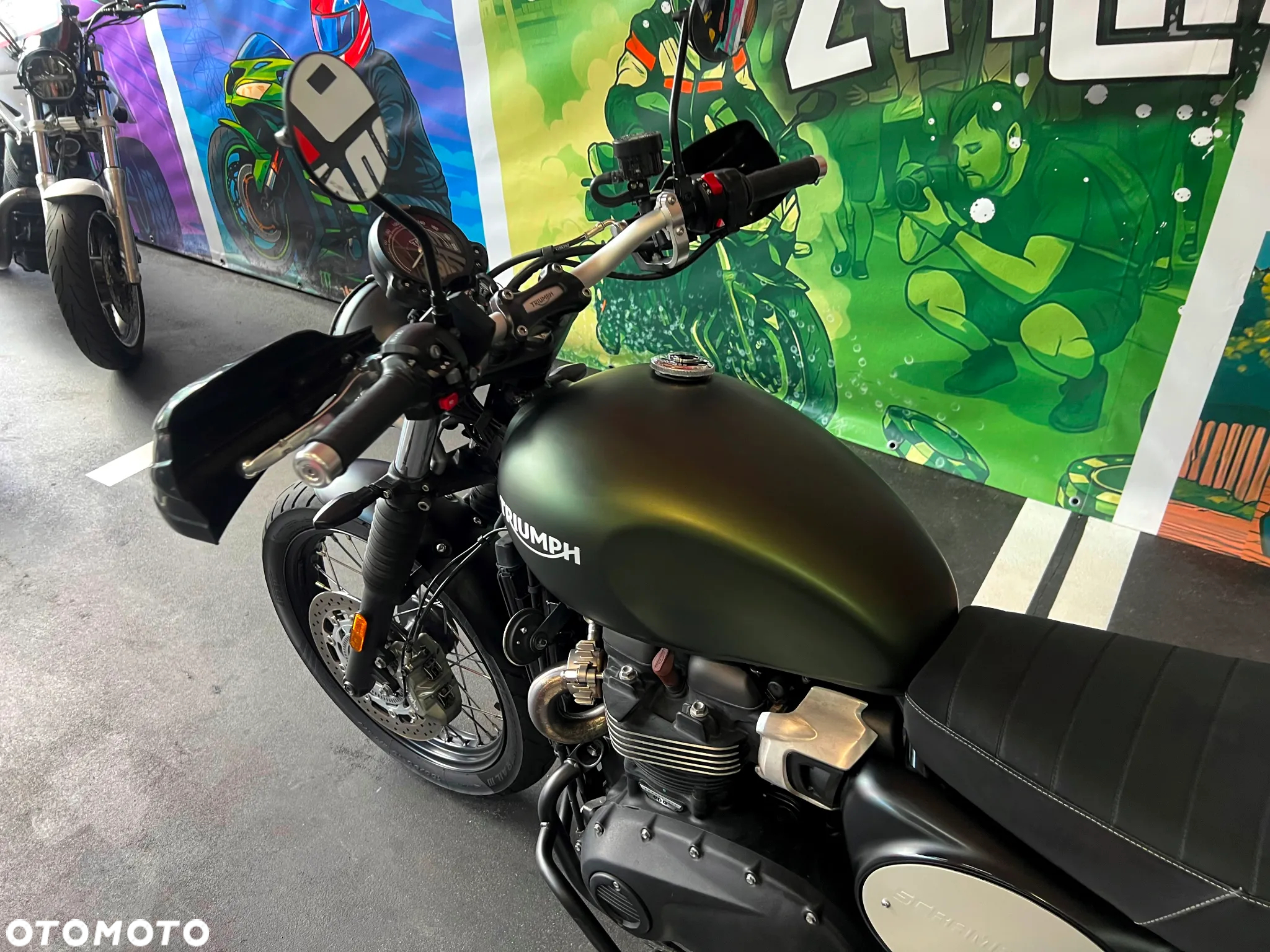 Triumph Scrambler - 19