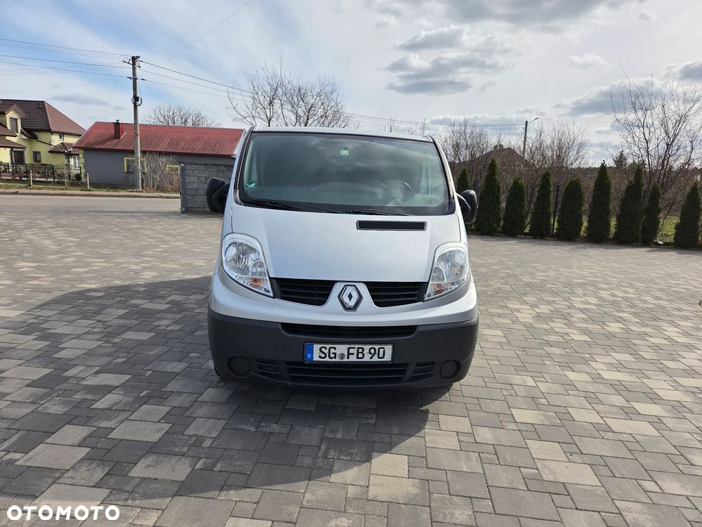 Renault Trafic - 21