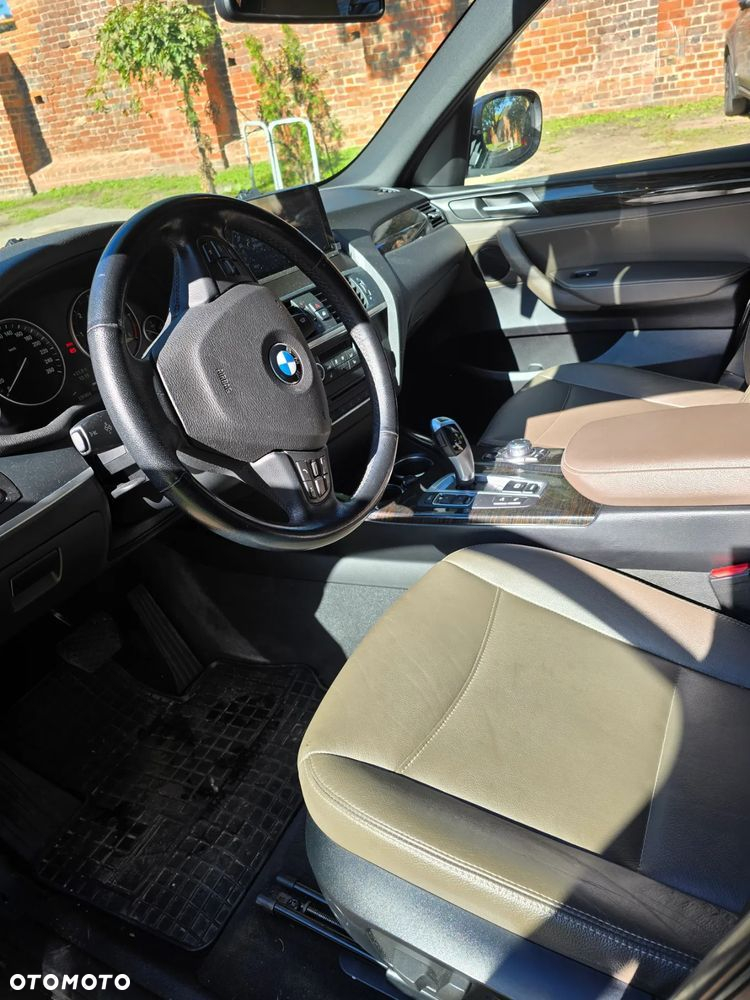 BMW X3 xDrive20d - 11