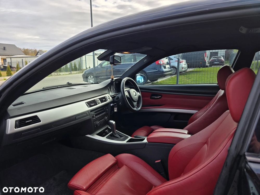 BMW Seria 3 325i - 9