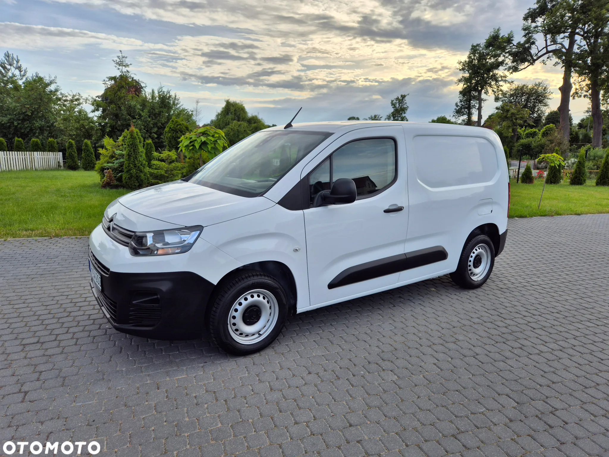 Citroën BERLINGO - 24