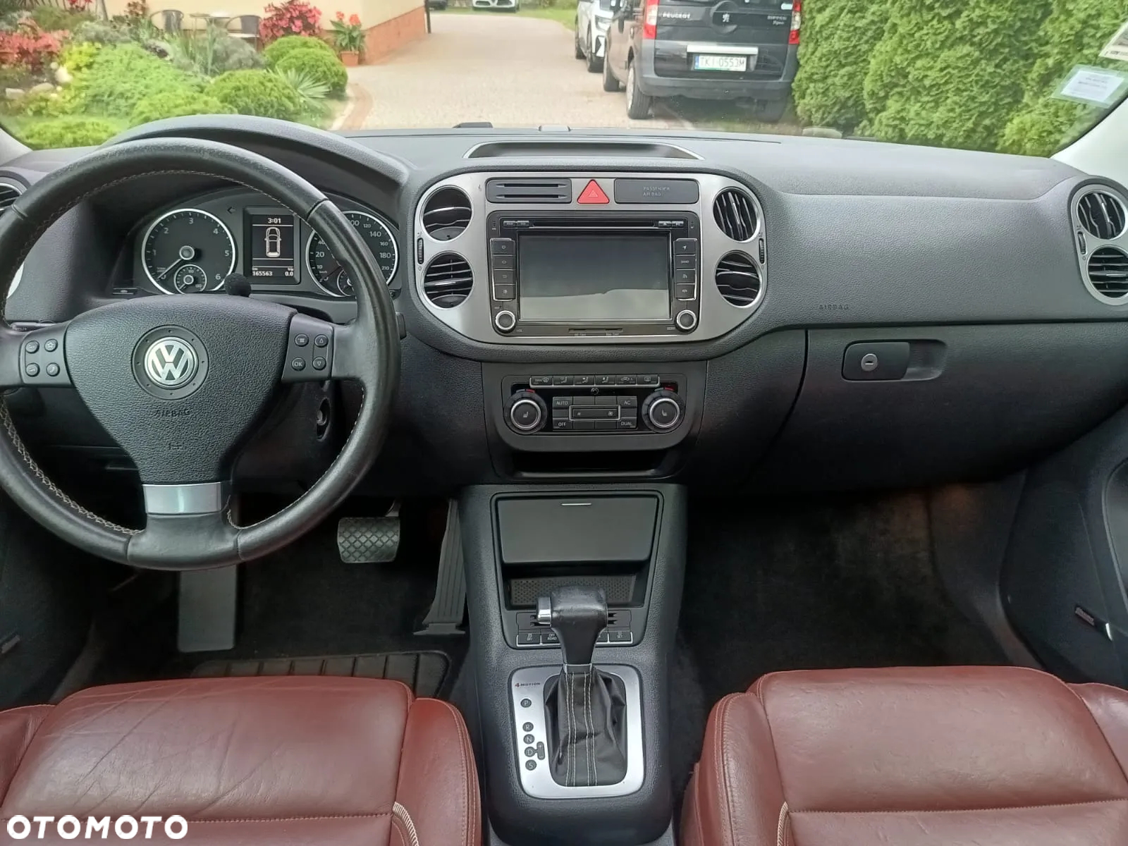 Volkswagen Tiguan 2.0 TDI 4Mot Perfectline R-Style DSG - 13