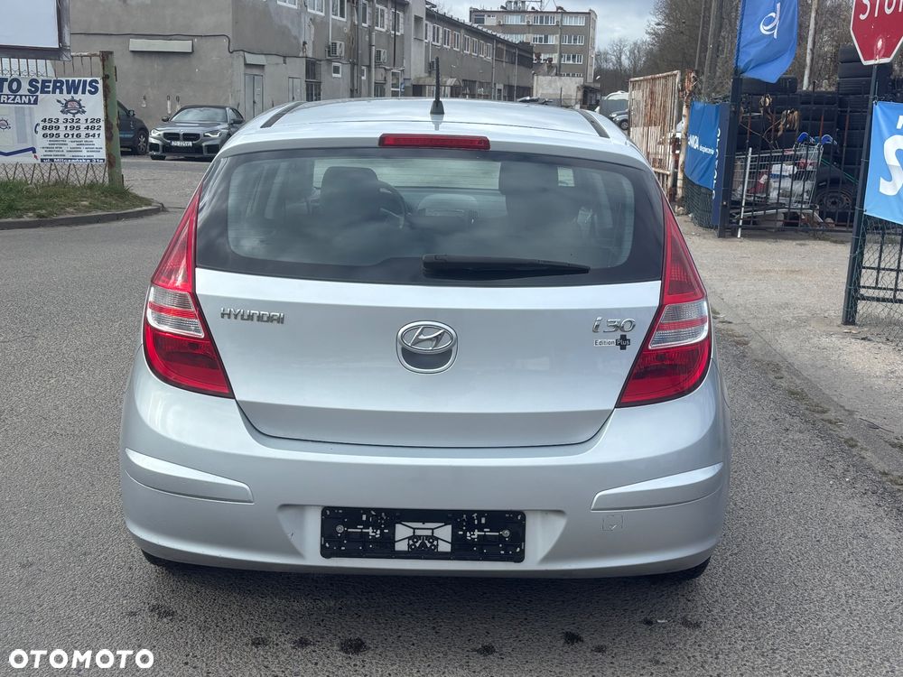 Hyundai i30 1.4 Edition Plus - 8