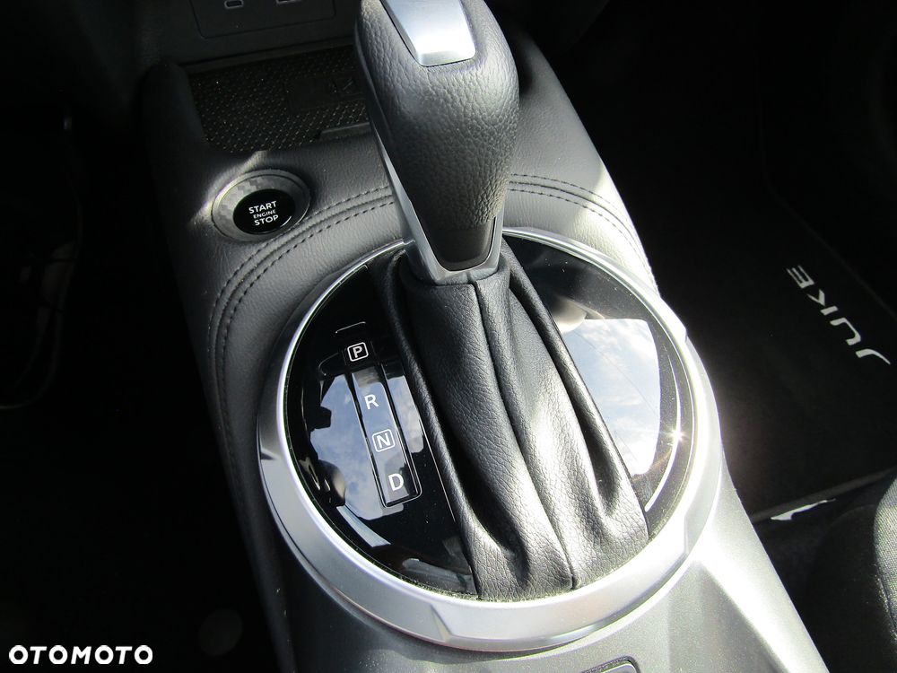 Nissan Juke 1.0 DIG-T N-Connecta DCT - 16