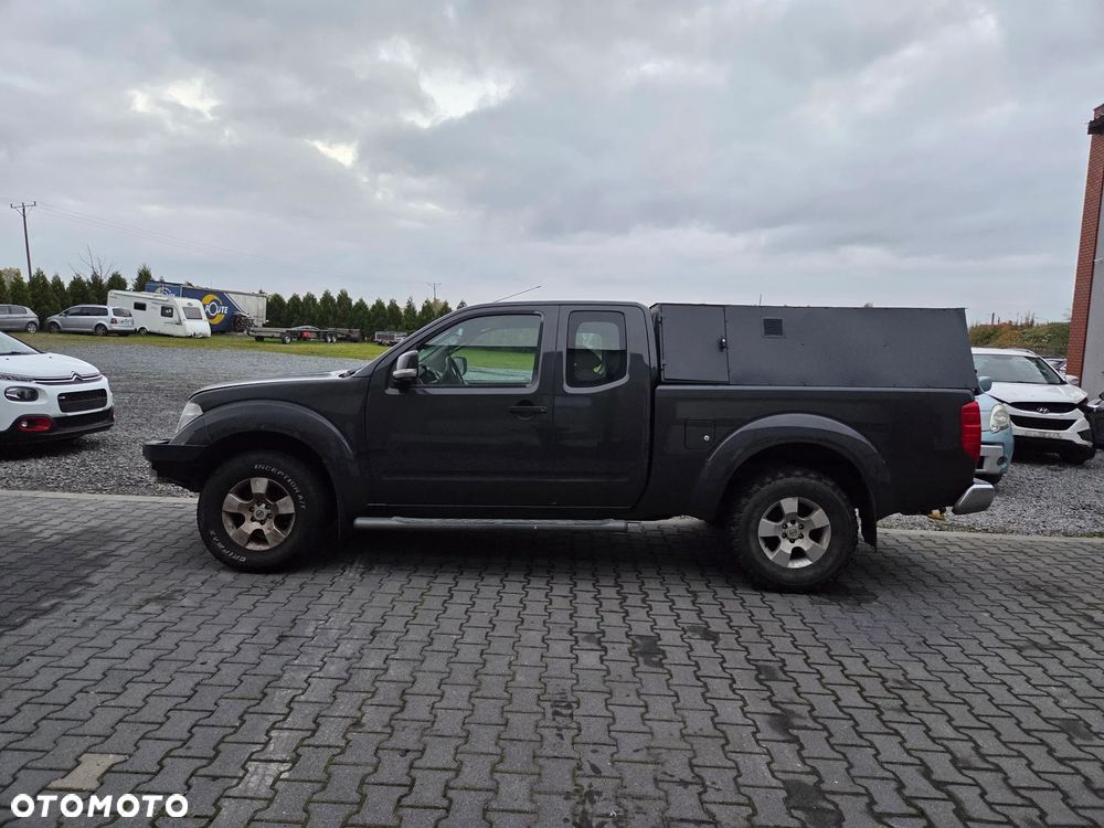 Nissan Navara 2.5 TDi Base / XE - 1