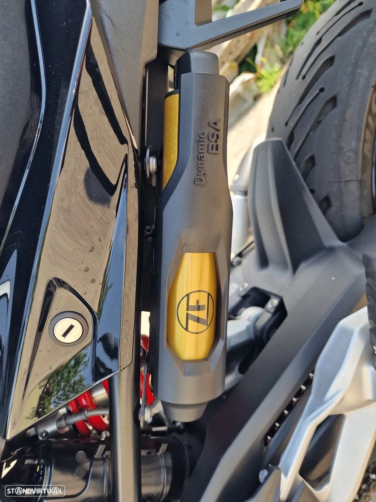 BMW F 900 XR - 6