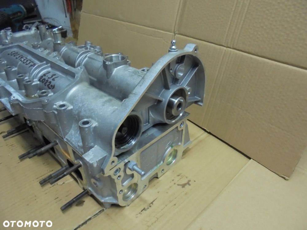 GŁOWICA KOMPLETNA FIAT IVECO 2.3 EURO6 2022 2024  5802797677 / 5803435574 - 4