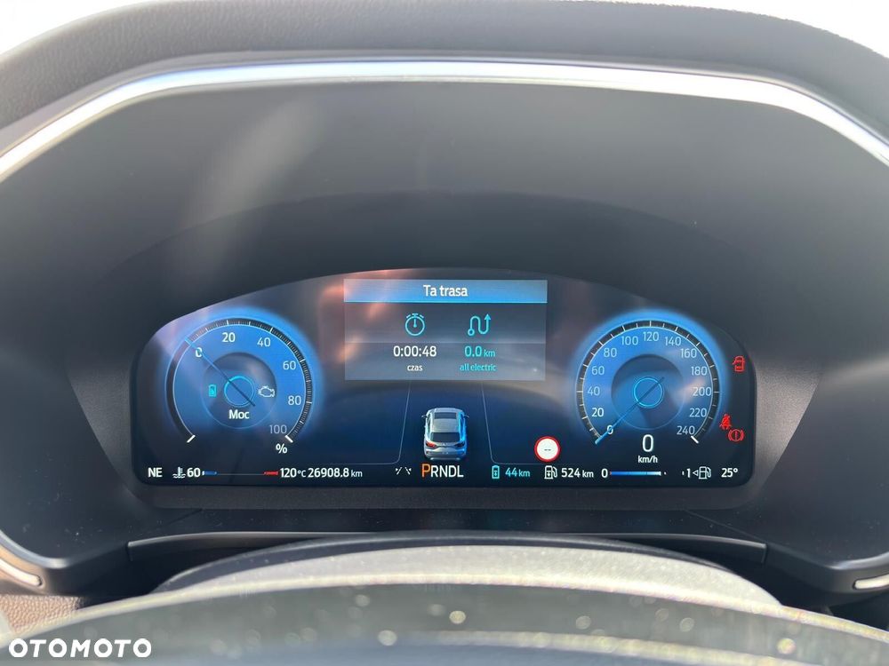Ford Kuga - 26