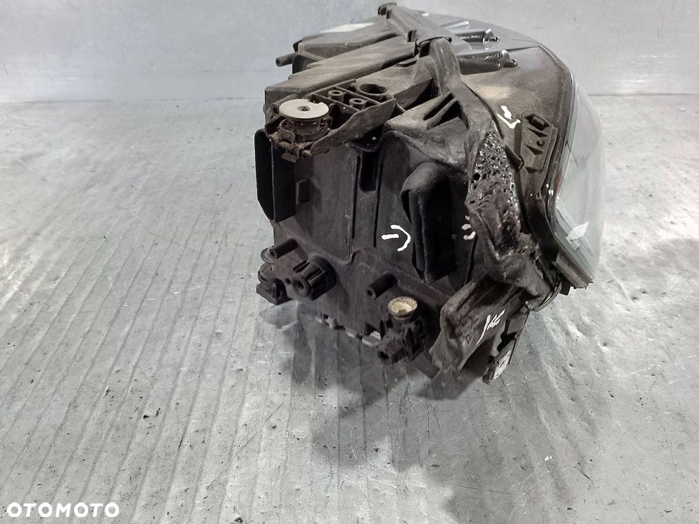 LAMPA PRZÓD PRAWA VW TOURAN III 5TB941036C - 5