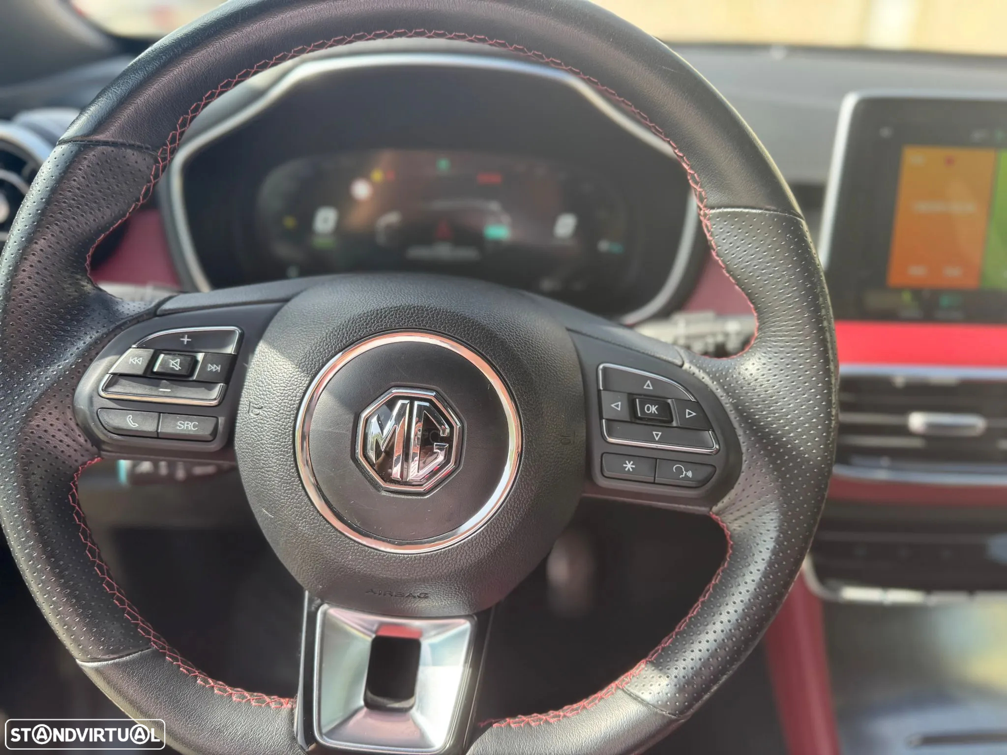 MG EHS 1.5 T-GDI Plug-in Hybrid Luxury - 24