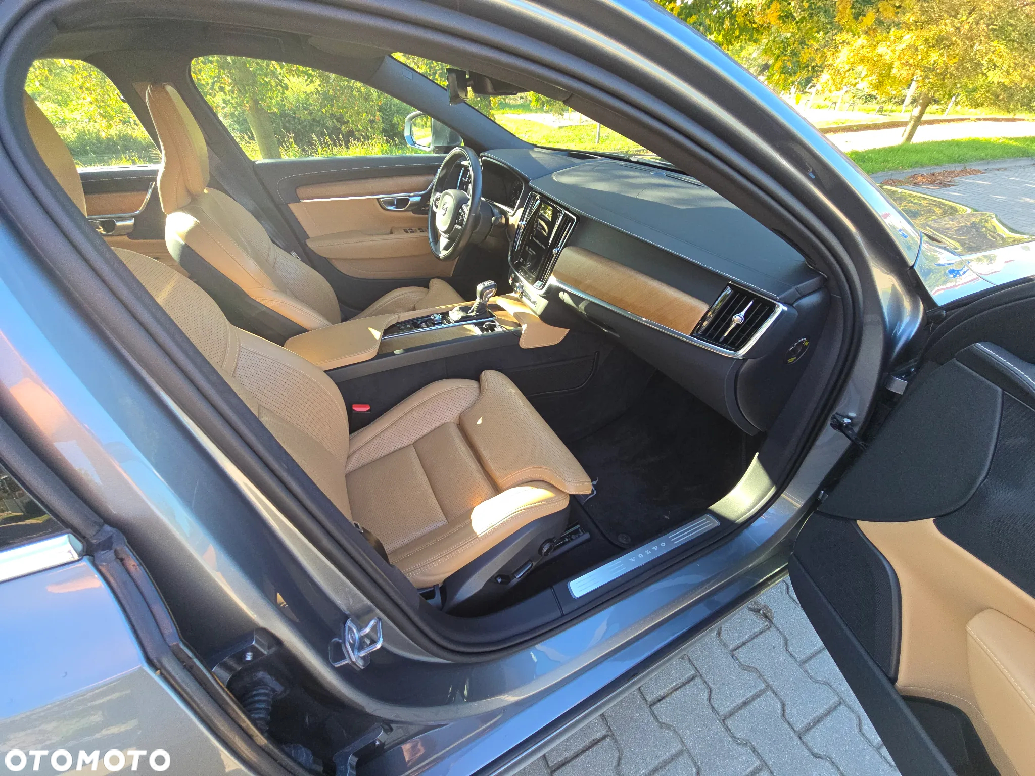 Volvo S90 T4 Inscription - 23