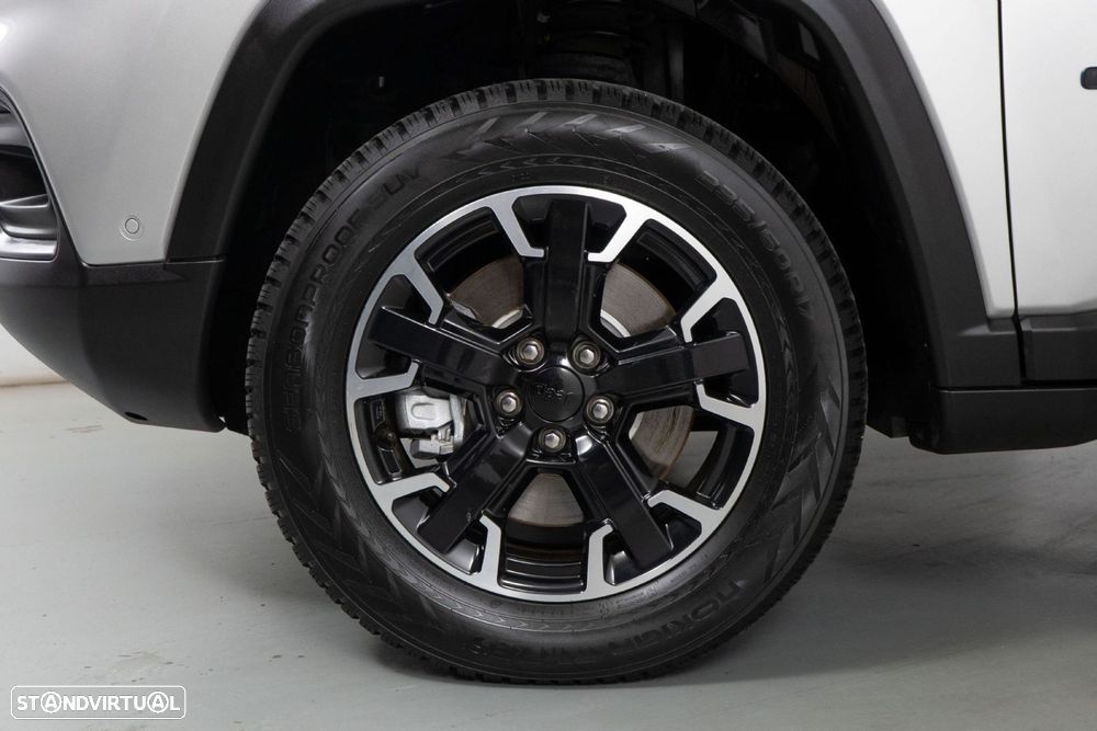 Jeep Compass - 16