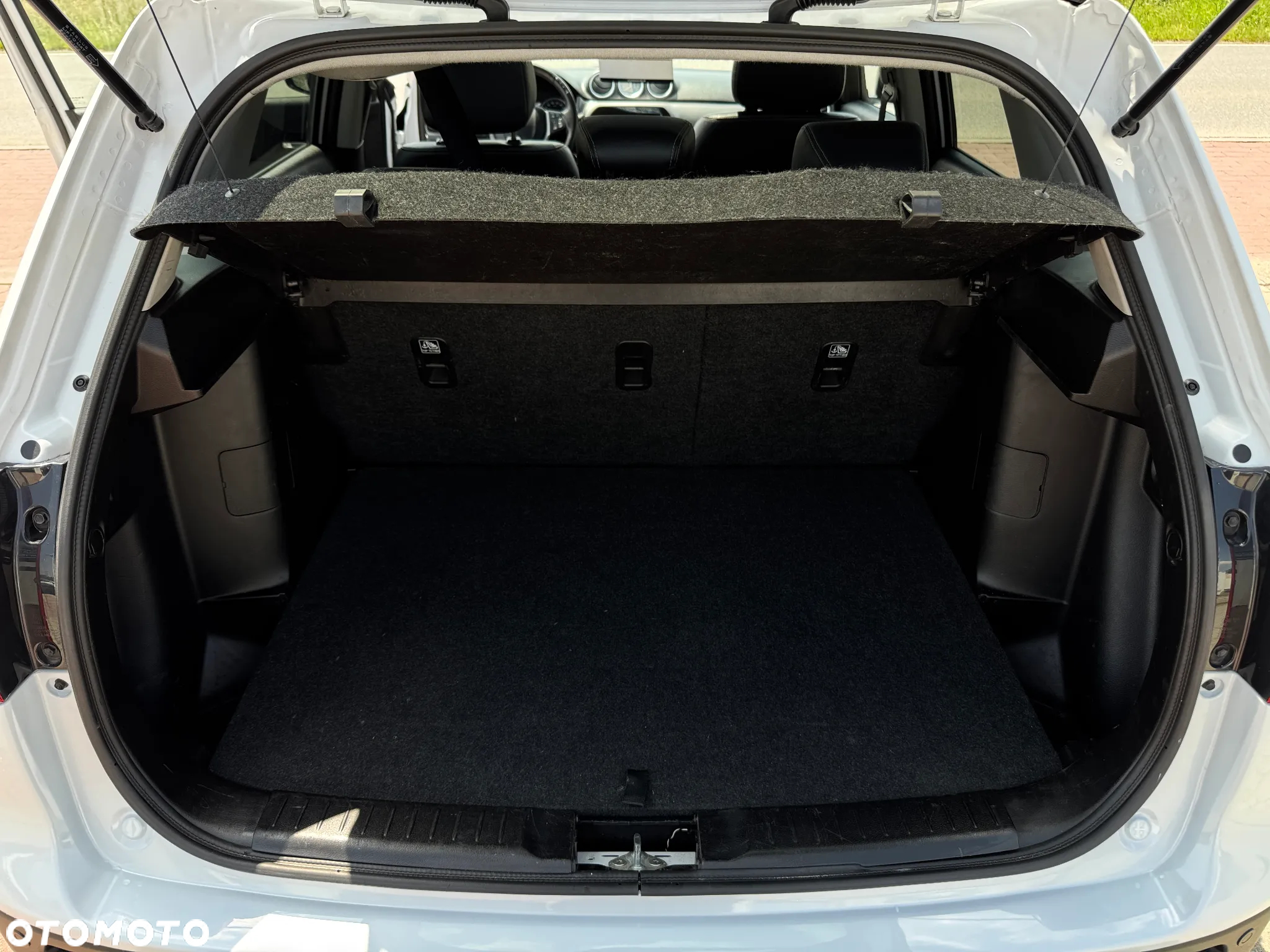 Suzuki Vitara 1.6 XLED SUN 4WD - 17