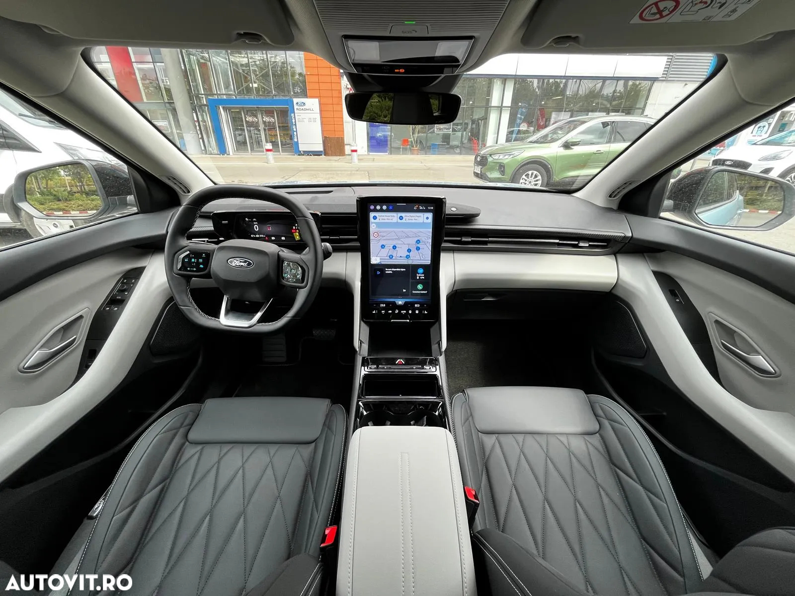 Ford Explorer RWD 77 kWh Extended Range Premium - 13
