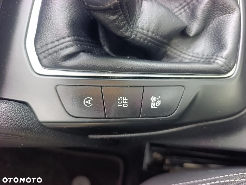 Ford Focus 1.5 EcoBlue STart-Stopp-System TITANIUM X - 32
