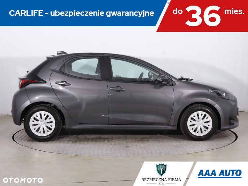 Toyota Yaris - 8