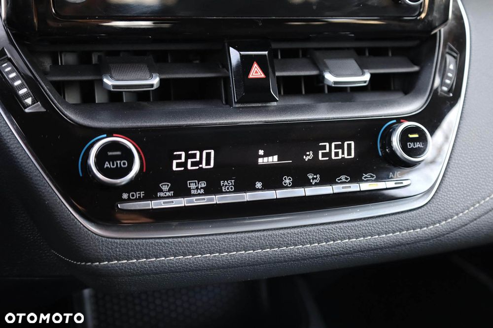 Toyota Corolla - 25